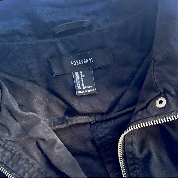 Forever 21 Women's Black Full Zip Button Utility Jacket- SZ(S) - Picture 13 of 14